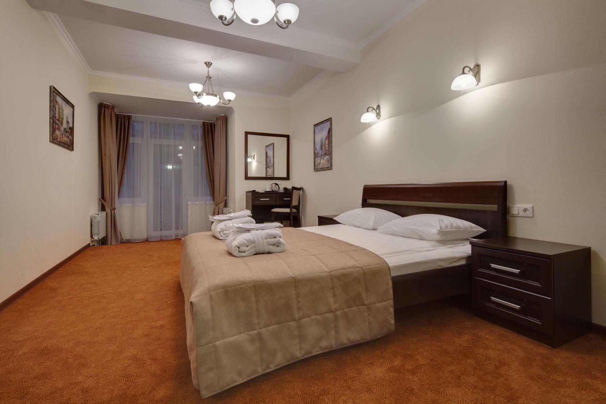 Solo Admiralteyskaya Hotel San Pietroburgo Esterno foto